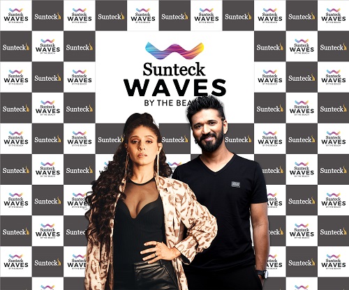 Sunteck Waves: Mumbai's Largest Beach Festival with Sunidhi Chauhan and Amit Trivedi LIVE in Concert