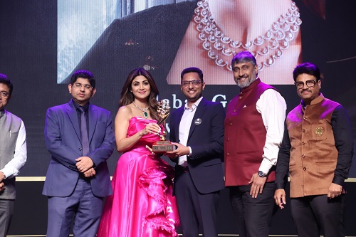 Malabar Gold & Diamonds Wins Two Prestigious Awards in Jewellery Sector