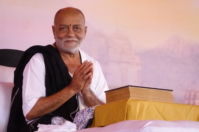 Iconic Narrator of Ram Katha Morari Bapu Emerges as Highest Donor Towards Ram Temple Construction in Ayodhya