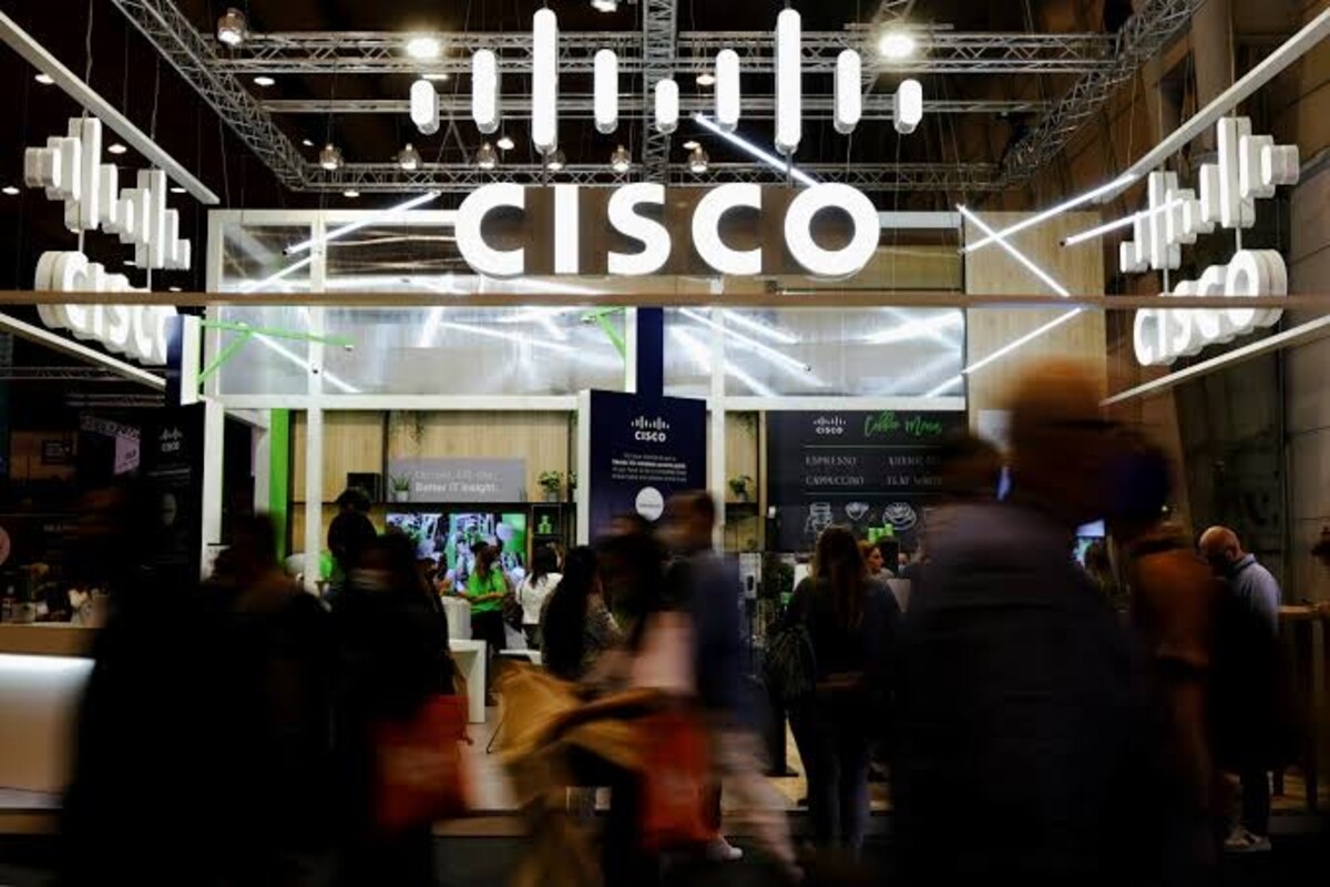 Cisco to Lay Off 4,000 Employees Amid Revenue Target Revision