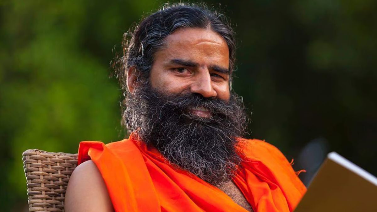 SC Summons Baba Ramdev and Acharya Balkrishna in Patanjali Misleading Ad Case