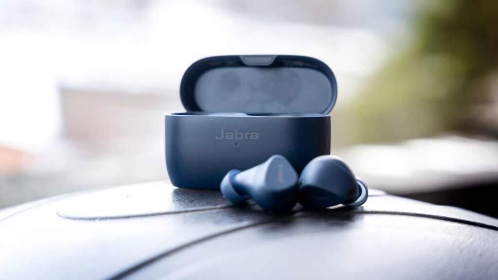 Jabra-4