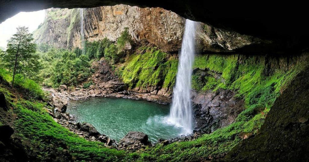 Devkund-waterfall