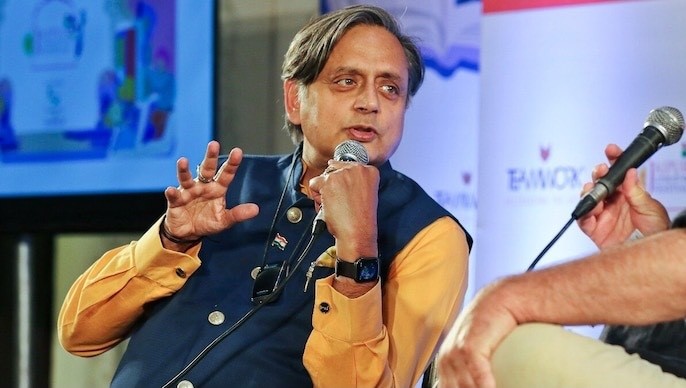 shashi tharoor