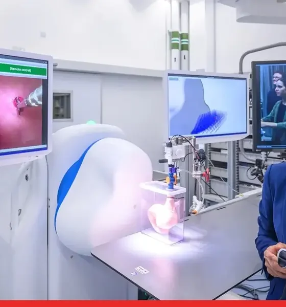 Digital Surgery: Zurich Surgeon Remotely Controls Operation with Game Controller